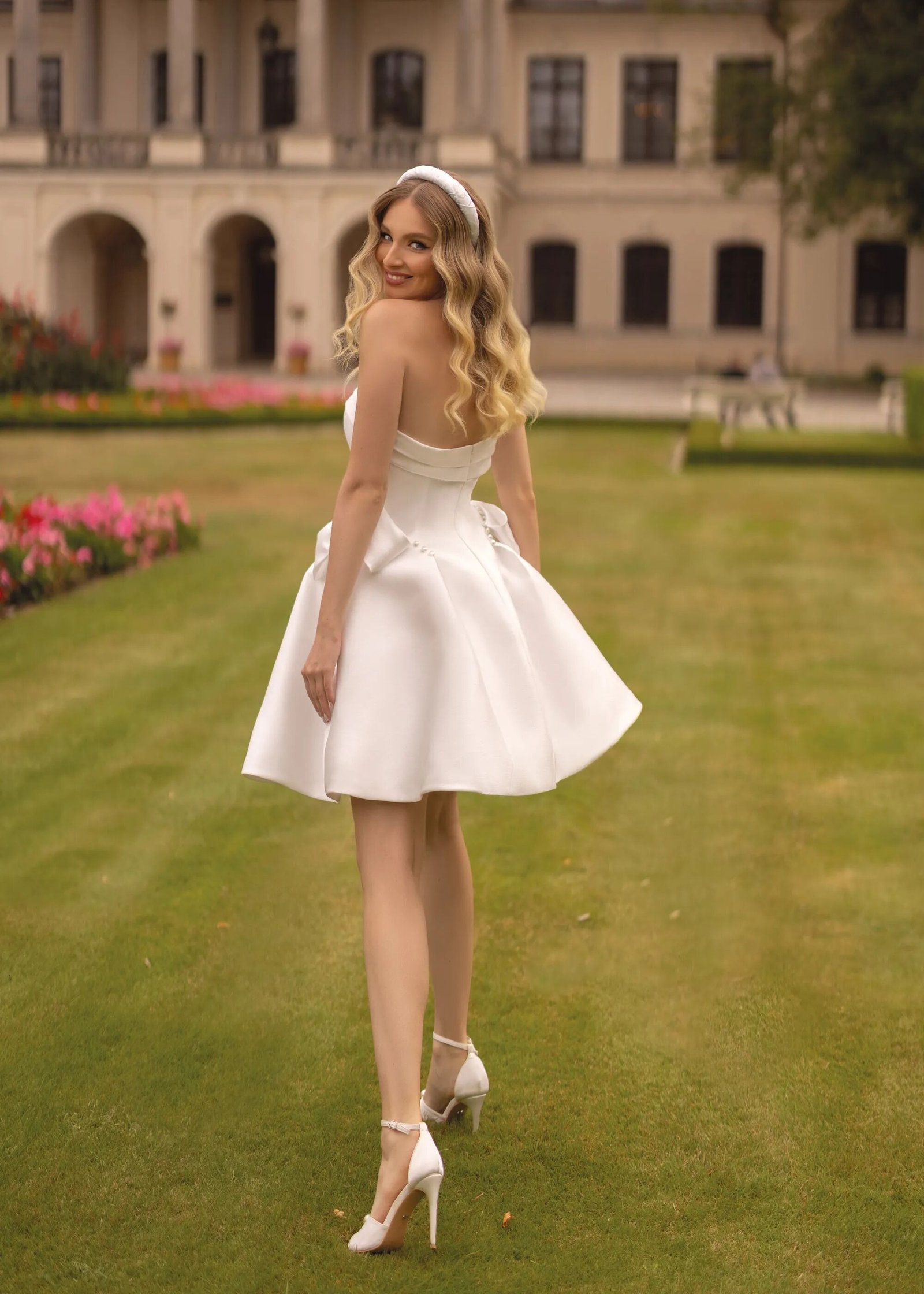 Vestido noiva curto Monica lorreti (1183)