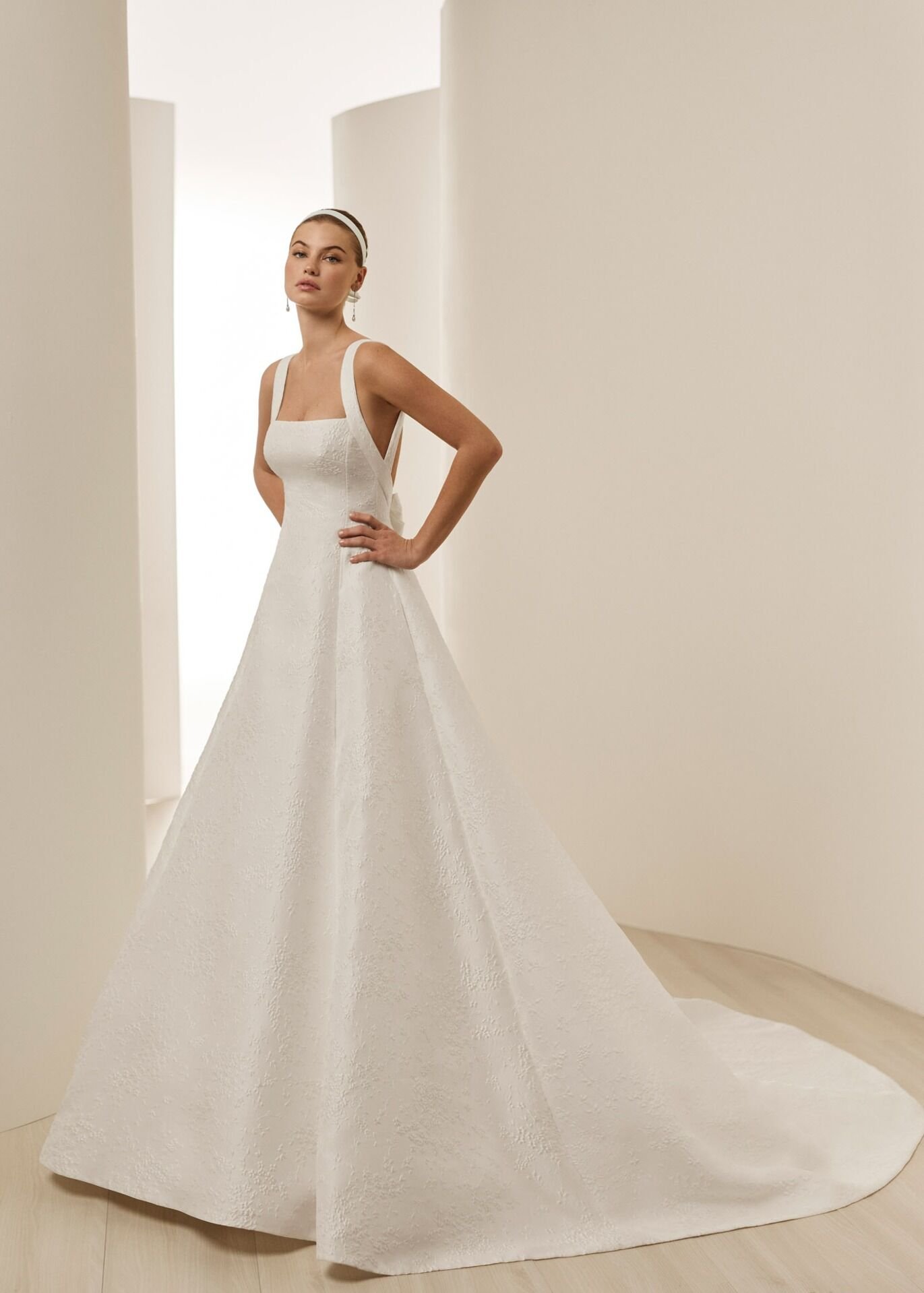 Vestido noiva a-line Aire Barcelona (damaris)